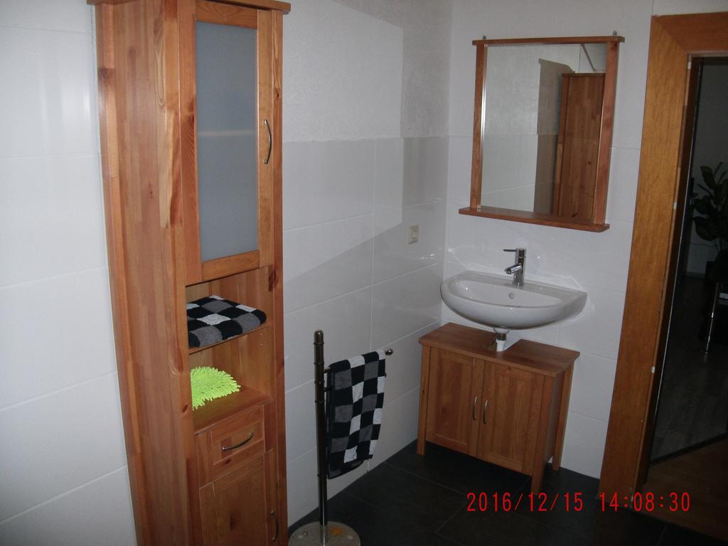 Ferienwohnung In Vino Veritas นอยมาเกน-โดรน ภายนอก รูปภาพ