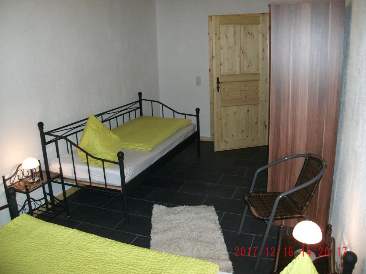 Ferienwohnung In Vino Veritas นอยมาเกน-โดรน ภายนอก รูปภาพ